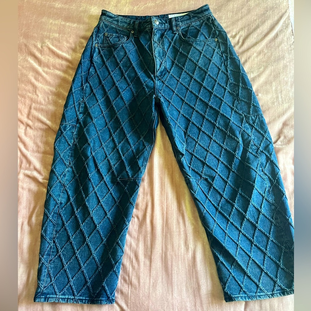 RAG&BONE Charlie Quilted Barrel High Rise Jeans - Picture 8 of 12